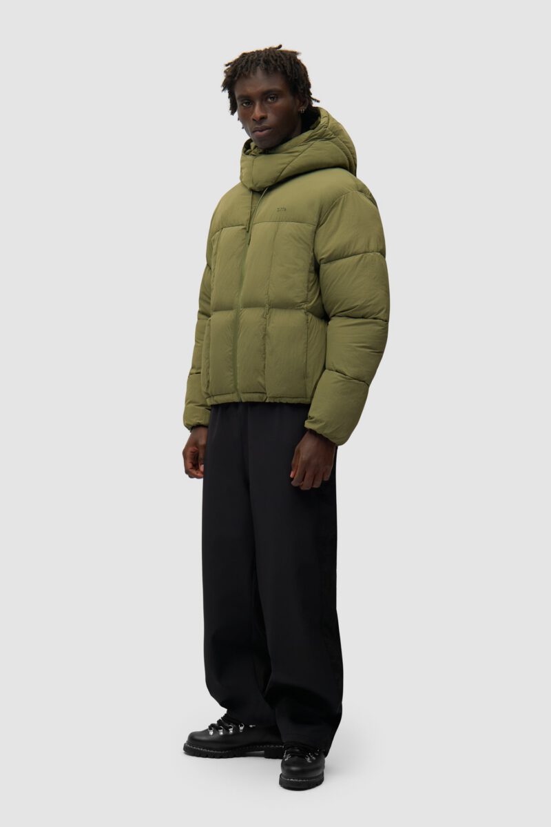 AW25-132JGREEN5_95d8ac9f-6adb-4c1c-b1d3-ac206a09620e.jpg AW25-132JGREEN5_95d8ac9f-6adb-4c1c-b1d3-ac206a09620e.jpg