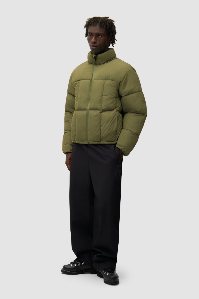 AW25-132JGREEN7.jpg AW25-132JGREEN7.jpg