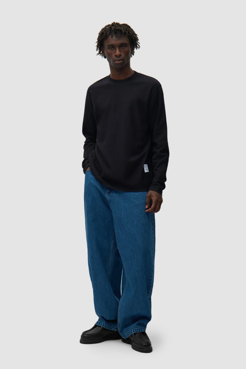 SS26-192LSBLACK1.jpg SS26-192LSBLACK1.jpg