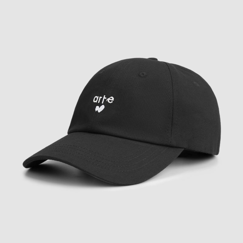 Casquette avec logo en forme de cœur - Noir