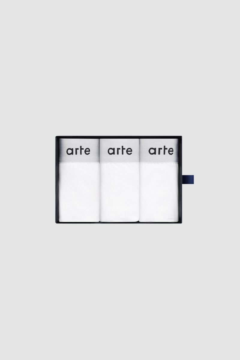 boxers_3_white.jpg boxers_3_white.jpg